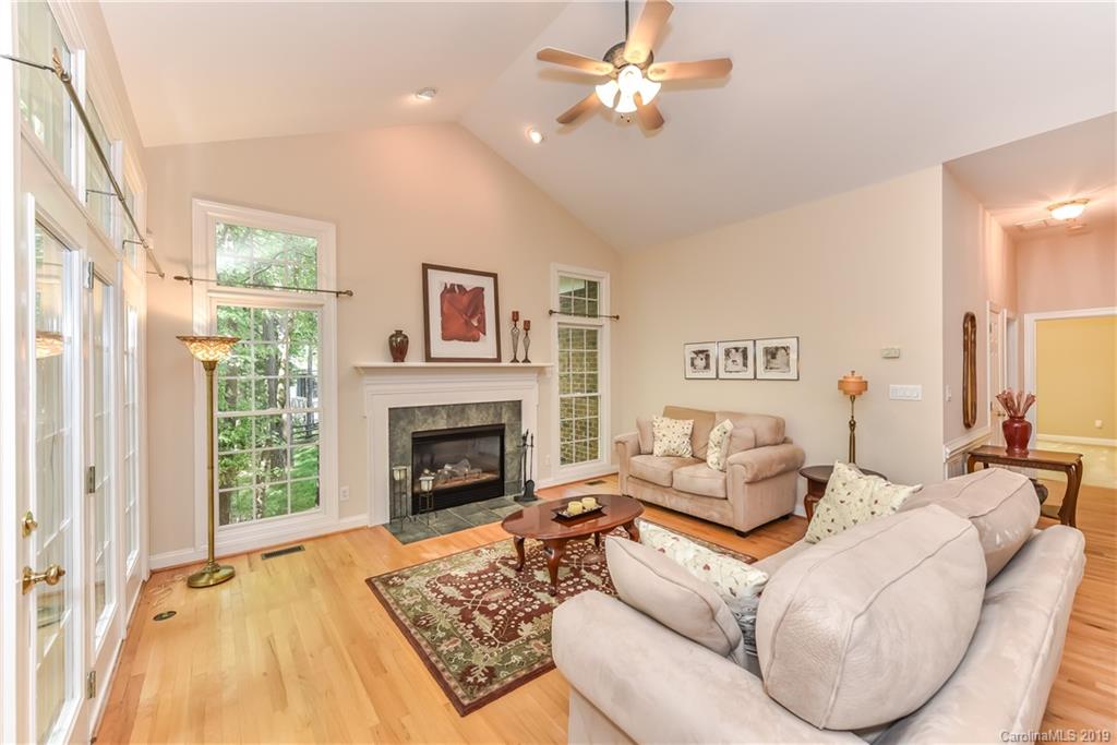 4318 Mountain Cove Drive Charlotte NC 28216