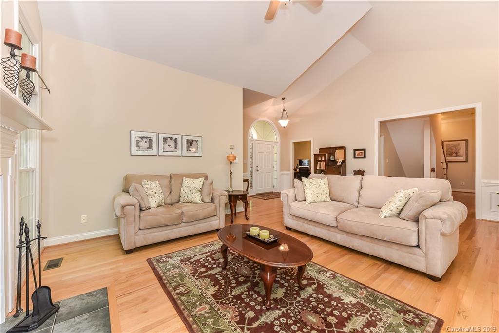 4318 Mountain Cove Drive Charlotte NC 28216