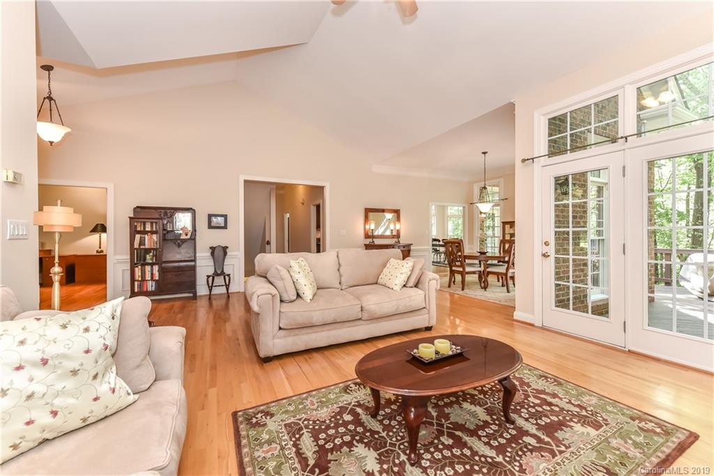 4318 Mountain Cove Drive Charlotte NC 28216
