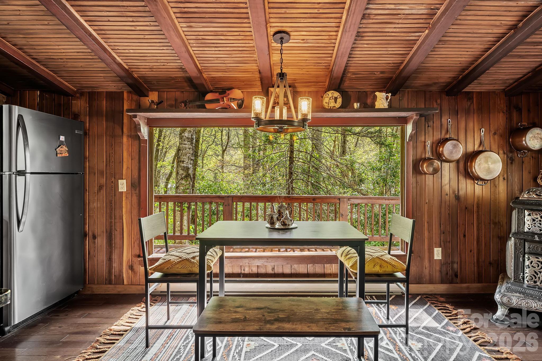82 Honeymoon Lane Maggie Valley NC 28751