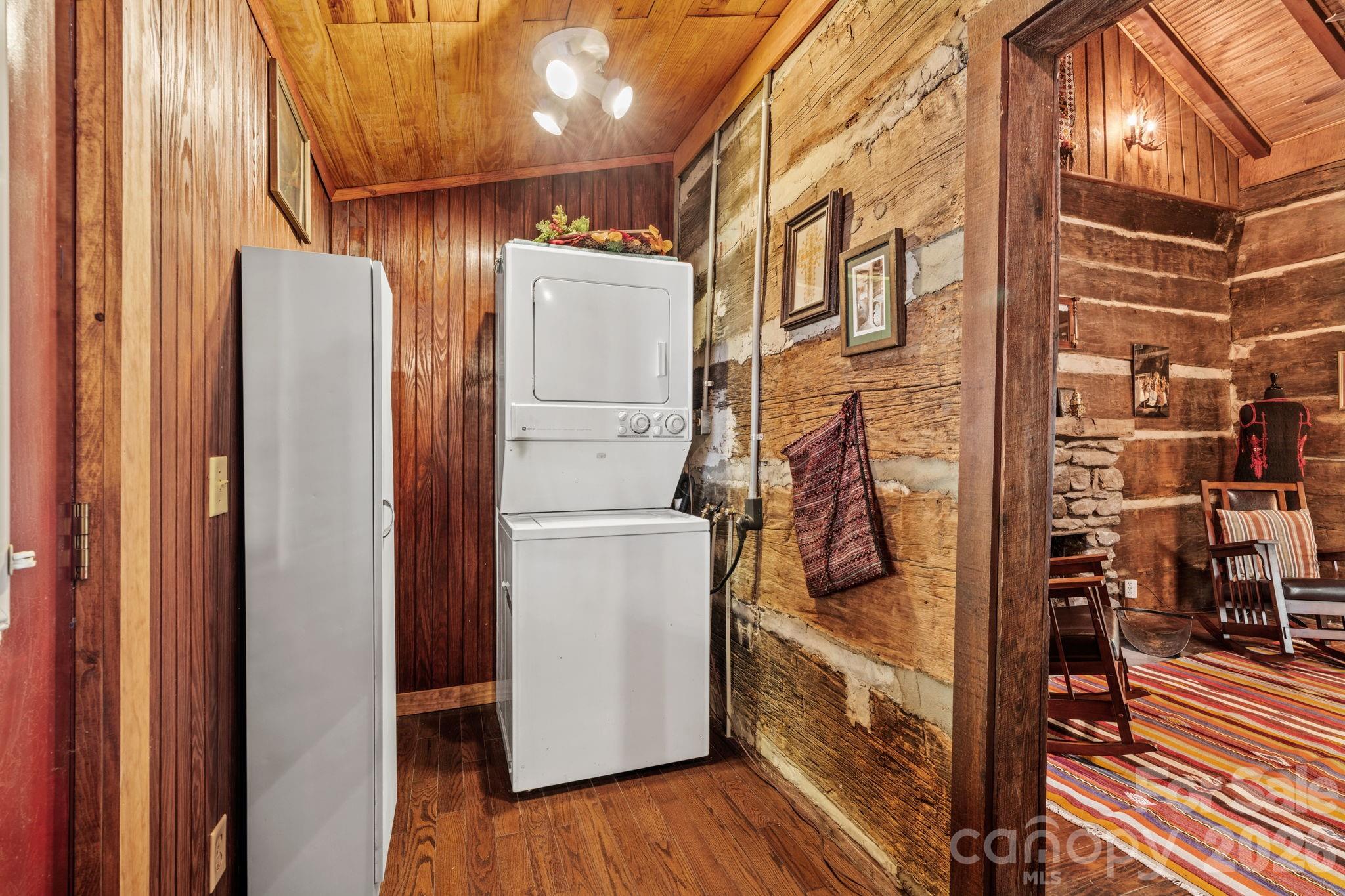 82 Honeymoon Lane Maggie Valley NC 28751