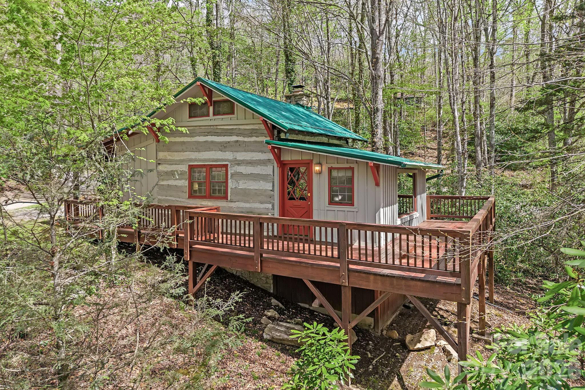 82 Honeymoon Lane Maggie Valley NC 28751