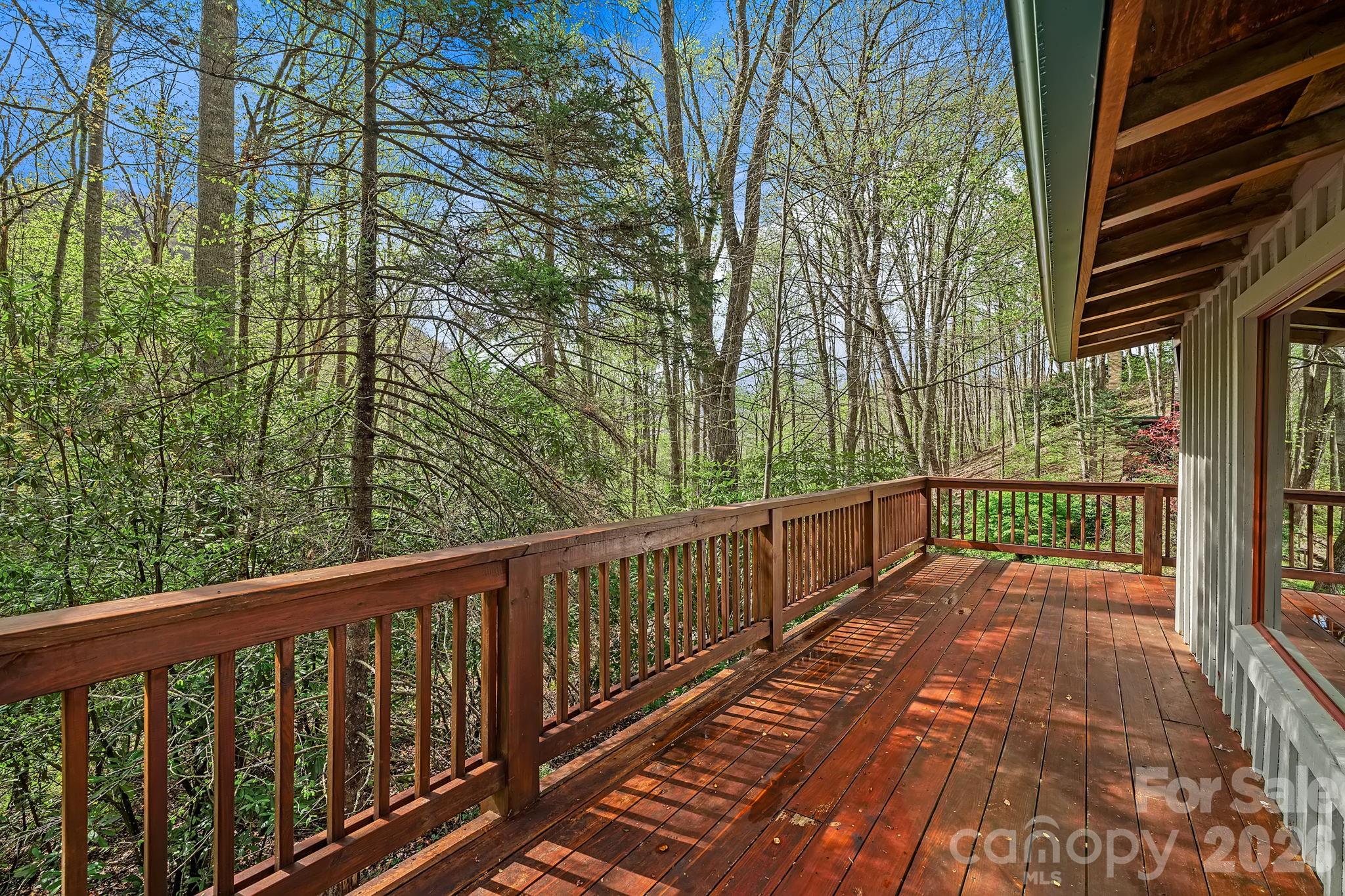 82 Honeymoon Lane Maggie Valley NC 28751