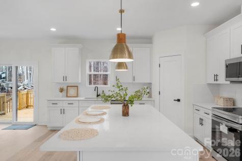 5002 Parkwood School Road Waxhaw NC 28173