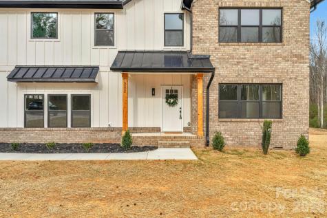 5002 Parkwood School Road Waxhaw NC 28173