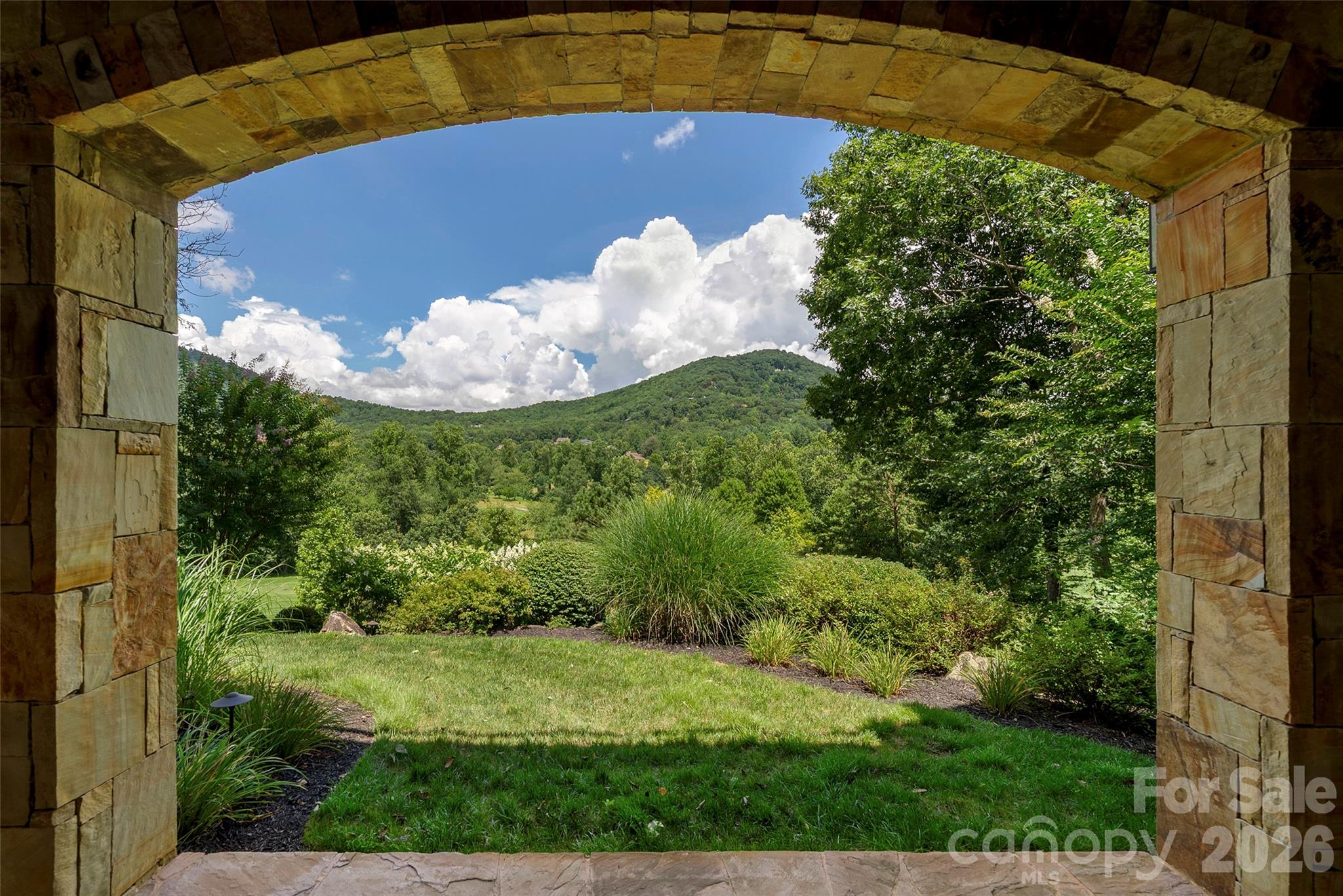1829 Bella Vista Court Arden NC 28704