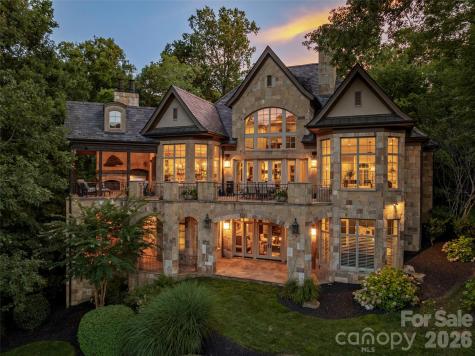 1829 Bella Vista Court Arden NC 28704