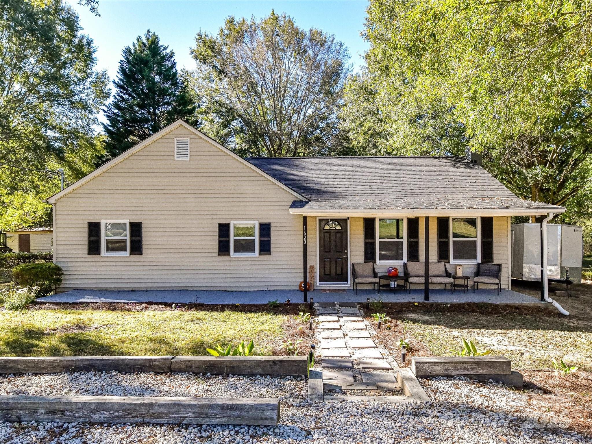 1620 Blueberry Street Mount Pleasant NC 28124