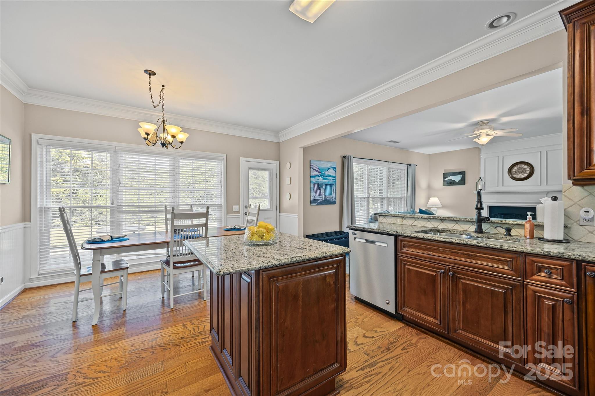 5899 Crimson Oak Court Harrisburg NC 28075