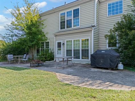 5899 Crimson Oak Court Harrisburg NC 28075