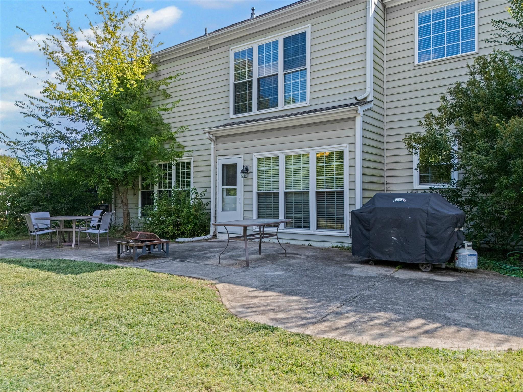 5899 Crimson Oak Court Harrisburg NC 28075