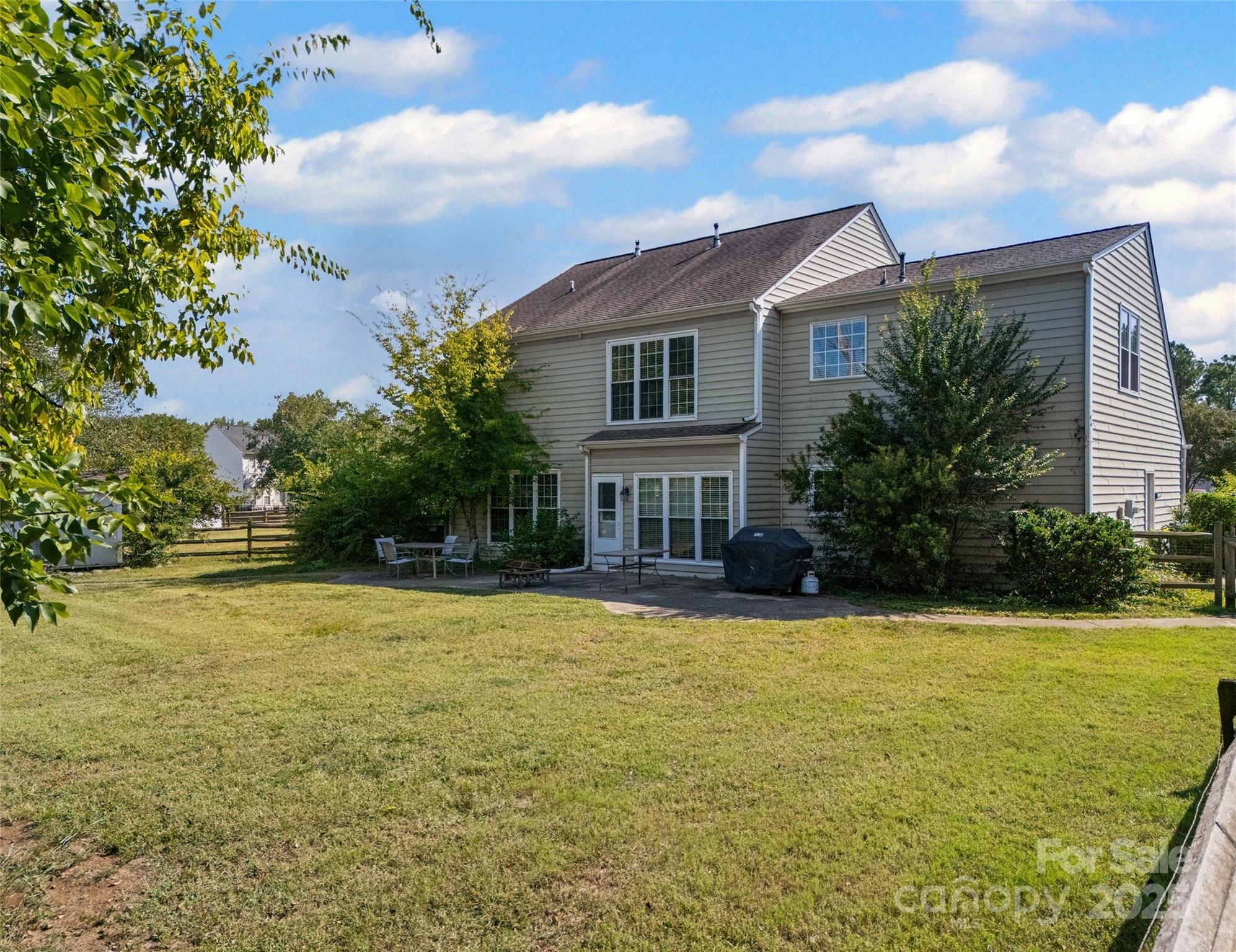 5899 Crimson Oak Court Harrisburg NC 28075