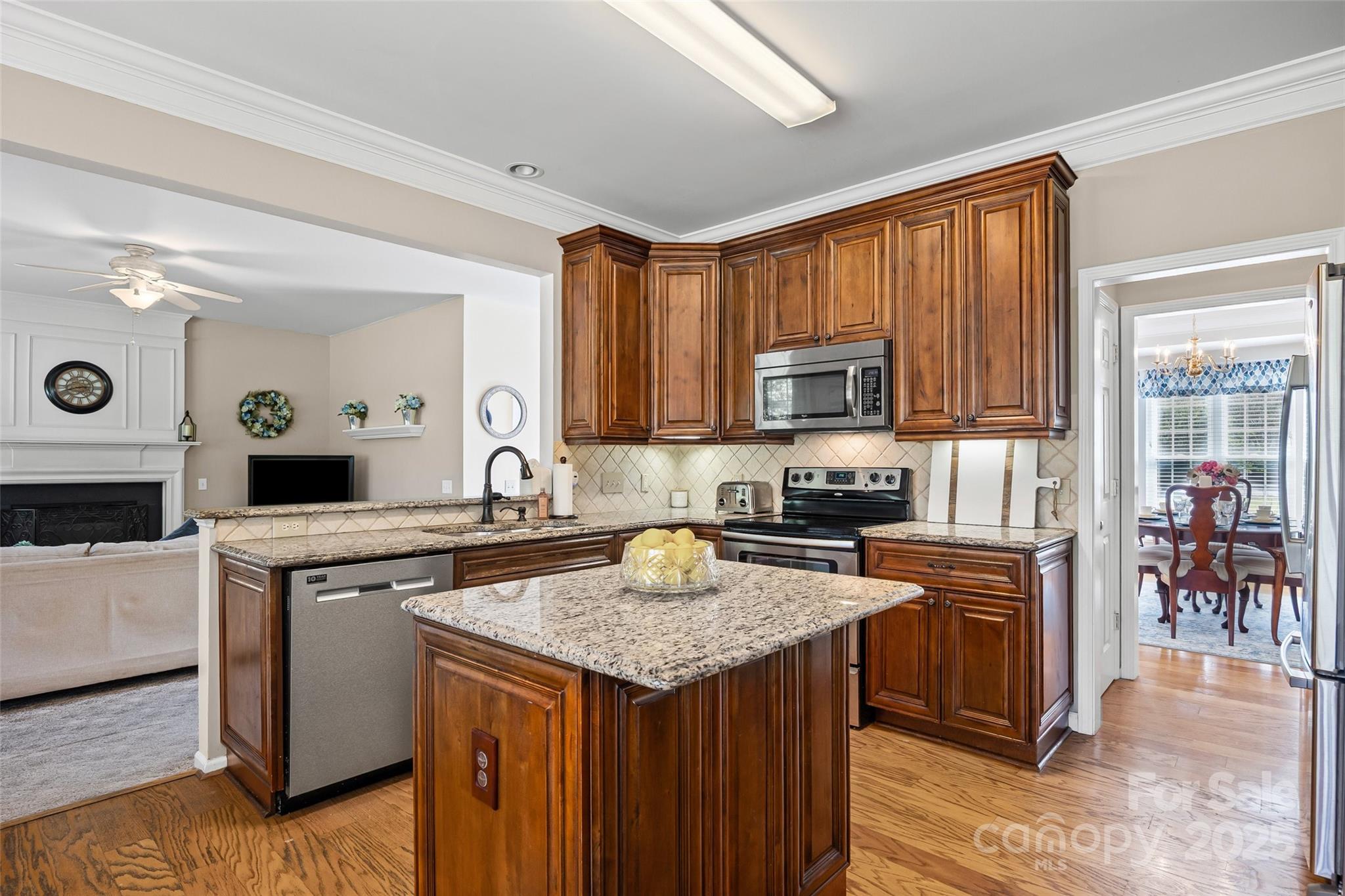 5899 Crimson Oak Court Harrisburg NC 28075