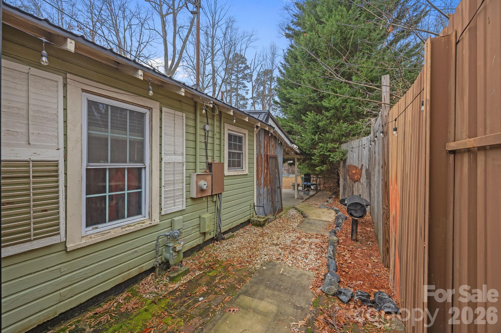 233 Pethel Street Kannapolis NC 28081