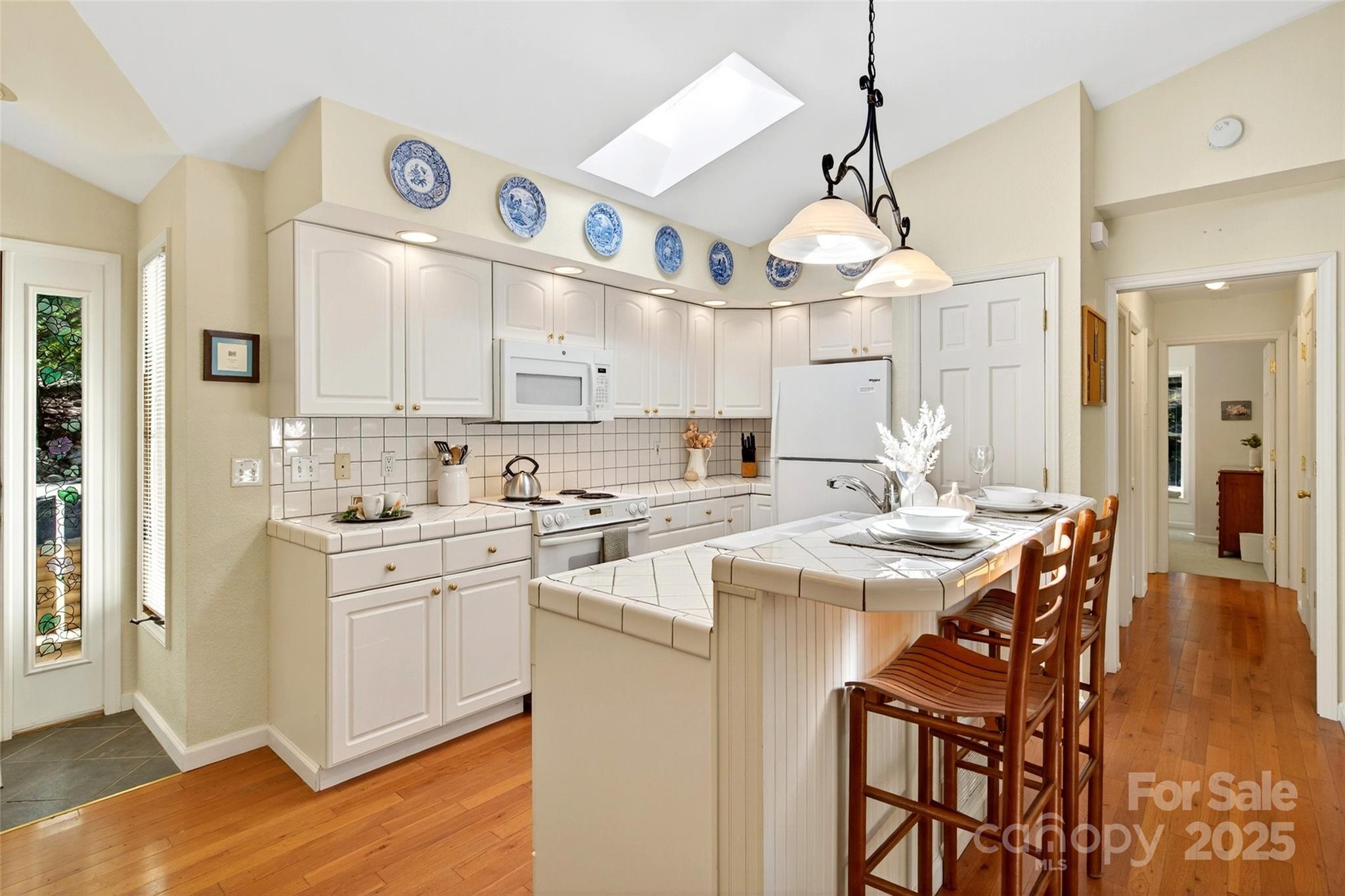 211 Rhododendron Avenue Black Mountain NC 28711