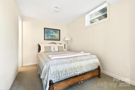 211 Rhododendron Avenue Black Mountain NC 28711