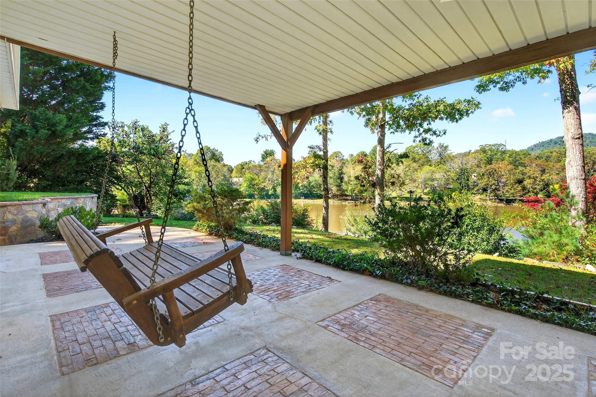 211 Rhododendron Avenue Black Mountain NC 28711