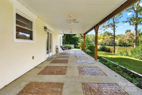 211 Rhododendron Avenue Black Mountain NC 28711