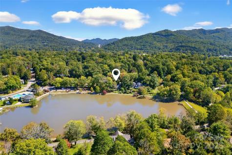 211 Rhododendron Avenue Black Mountain NC 28711