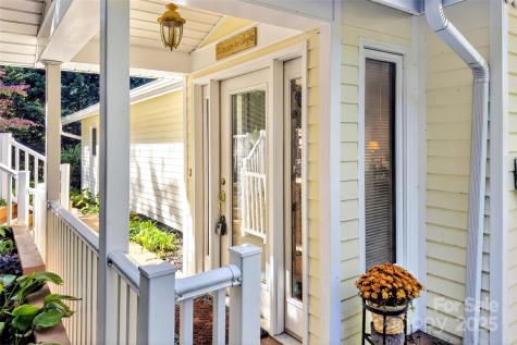 211 Rhododendron Avenue Black Mountain NC 28711