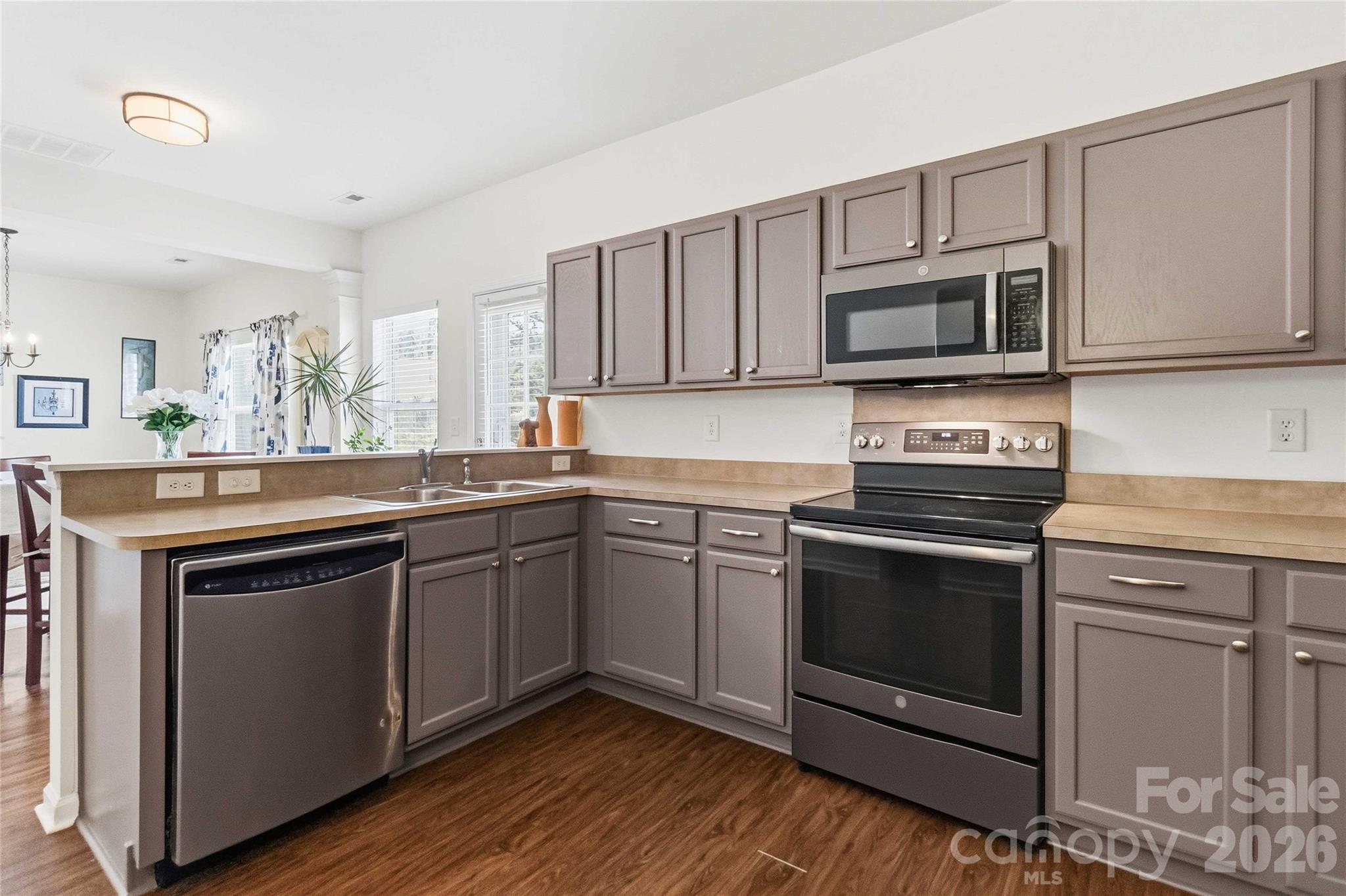 1839 Bray Drive Charlotte NC 28214
