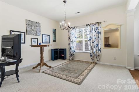 1839 Bray Drive Charlotte NC 28214
