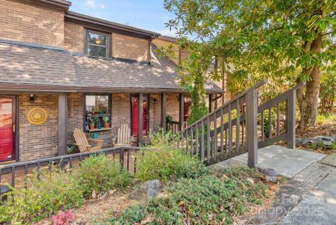 16 Spears Avenue Asheville NC 28801