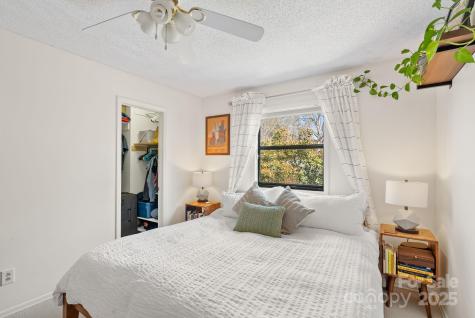 16 Spears Avenue Asheville NC 28801