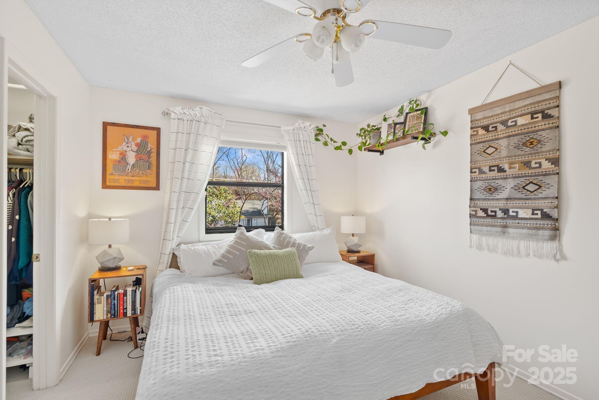 16 Spears Avenue Asheville NC 28801