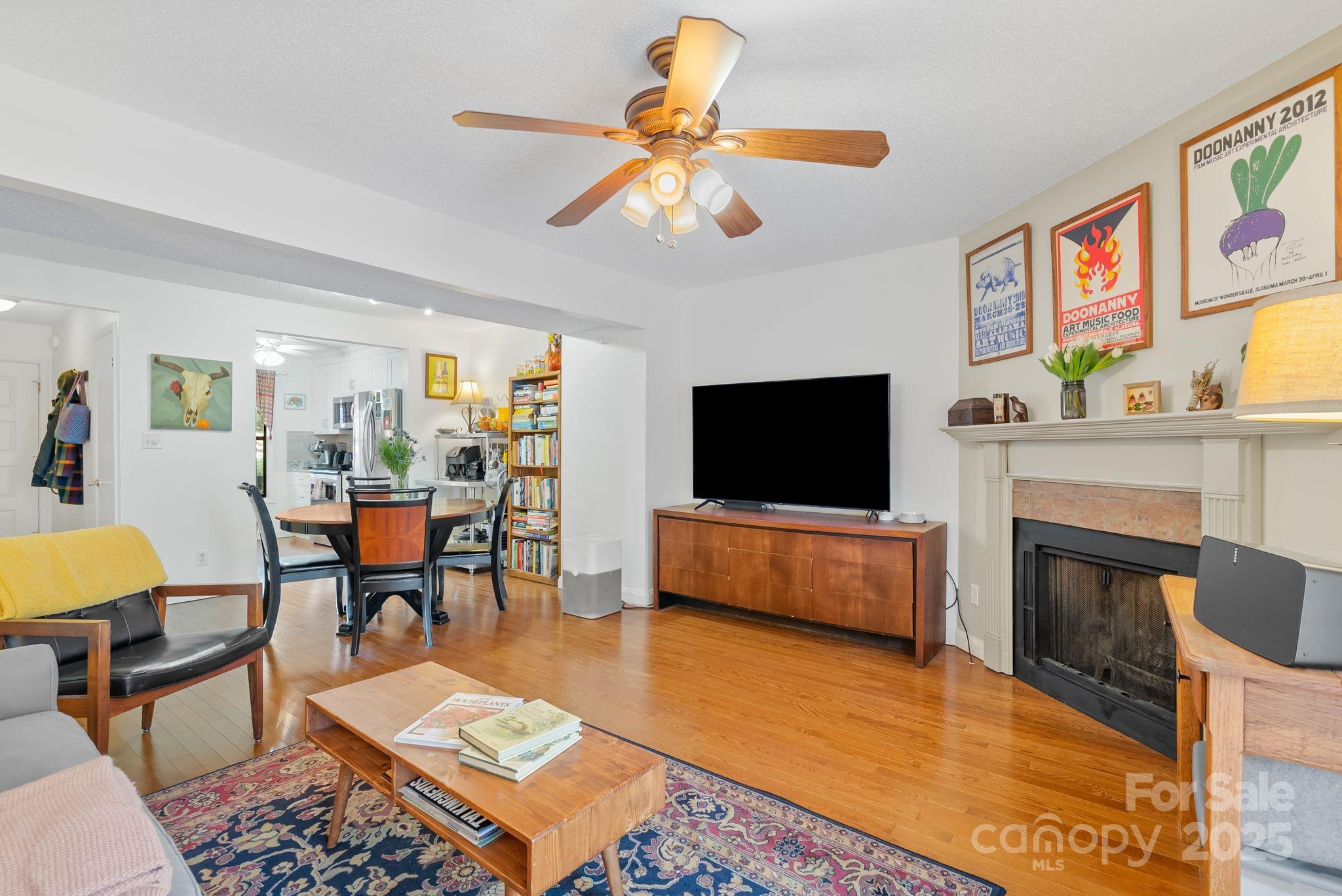 16 Spears Avenue Asheville NC 28801