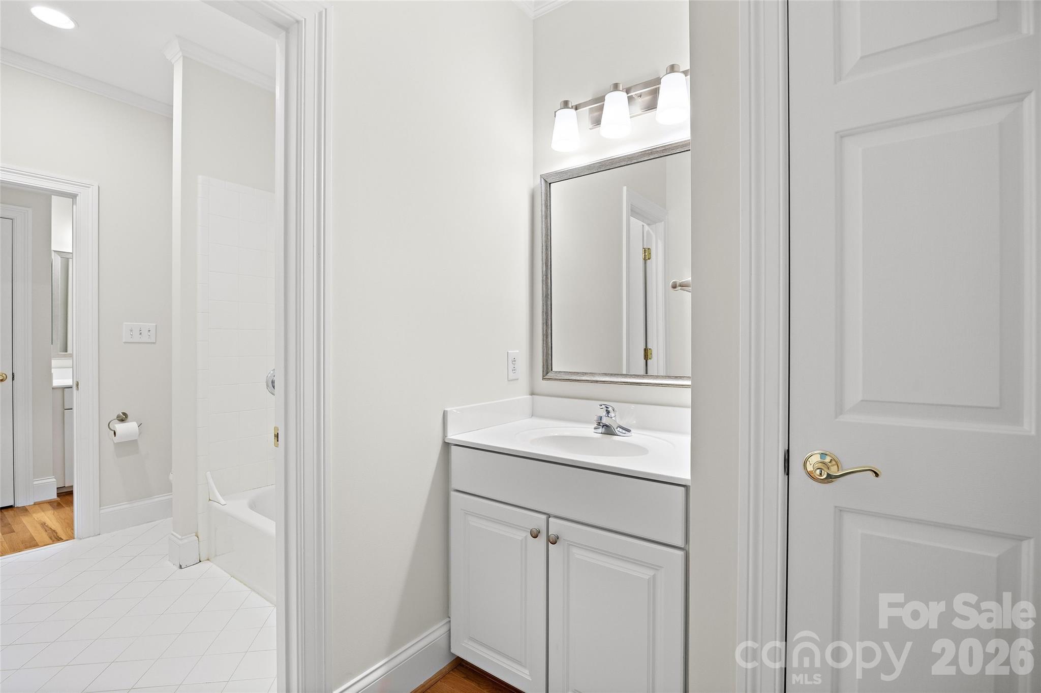 5232 Colony Road Charlotte NC 28226