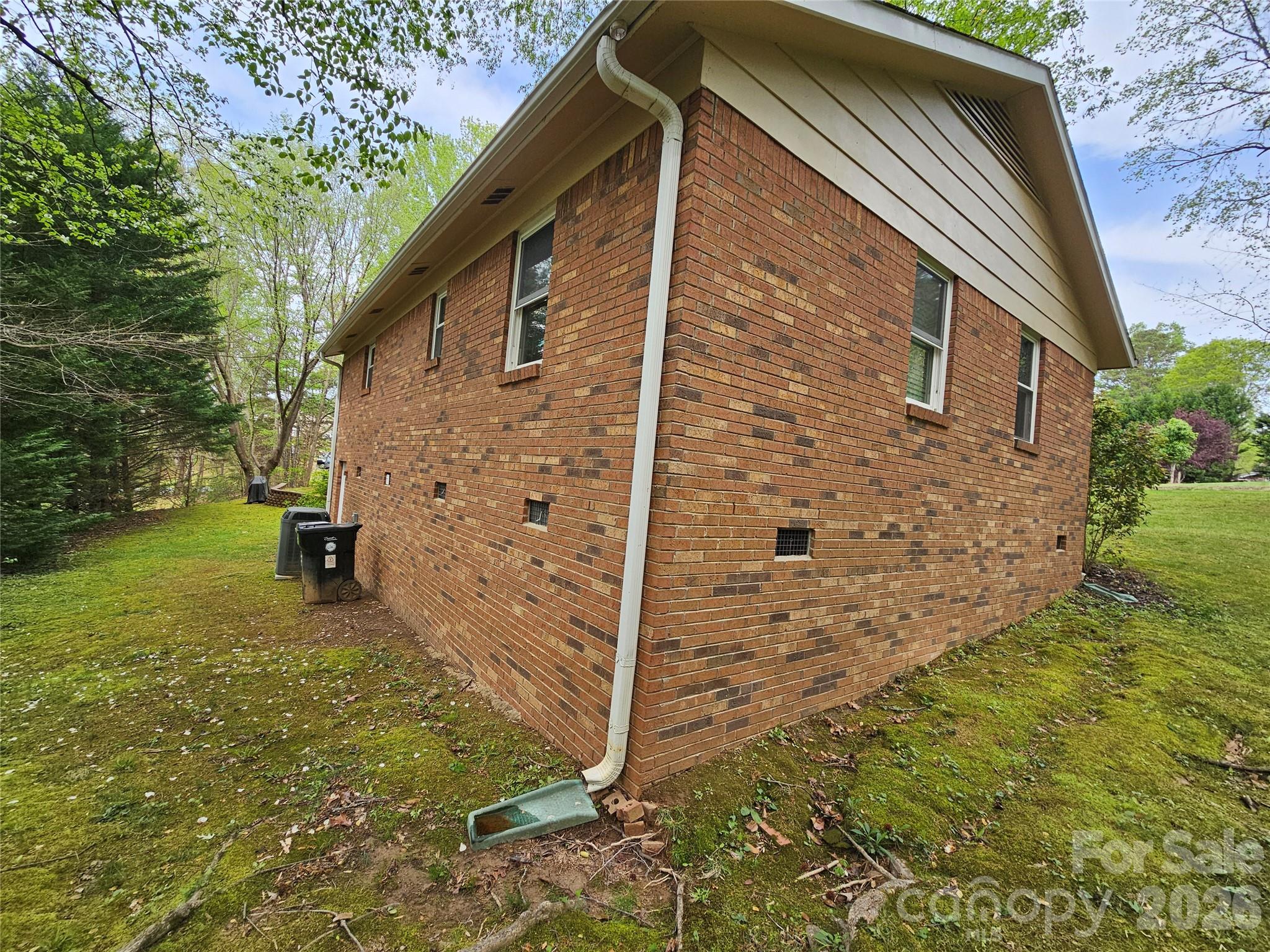 1982 Old Farm Road SE Concord NC 28025