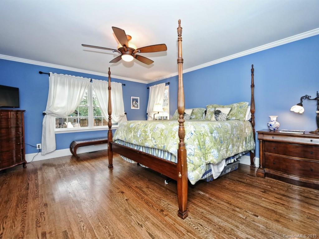 4037 Sharon View Road Charlotte NC 28226