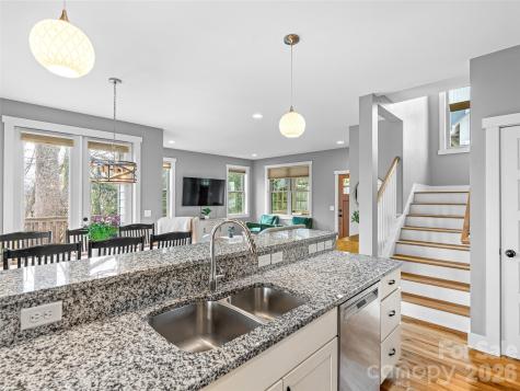 190 Virginia Avenue Asheville NC 28806