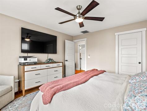 190 Virginia Avenue Asheville NC 28806