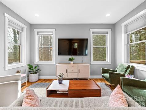 190 Virginia Avenue Asheville NC 28806