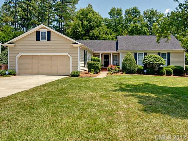 7729 Hickory Stick Place Charlotte NC 28277