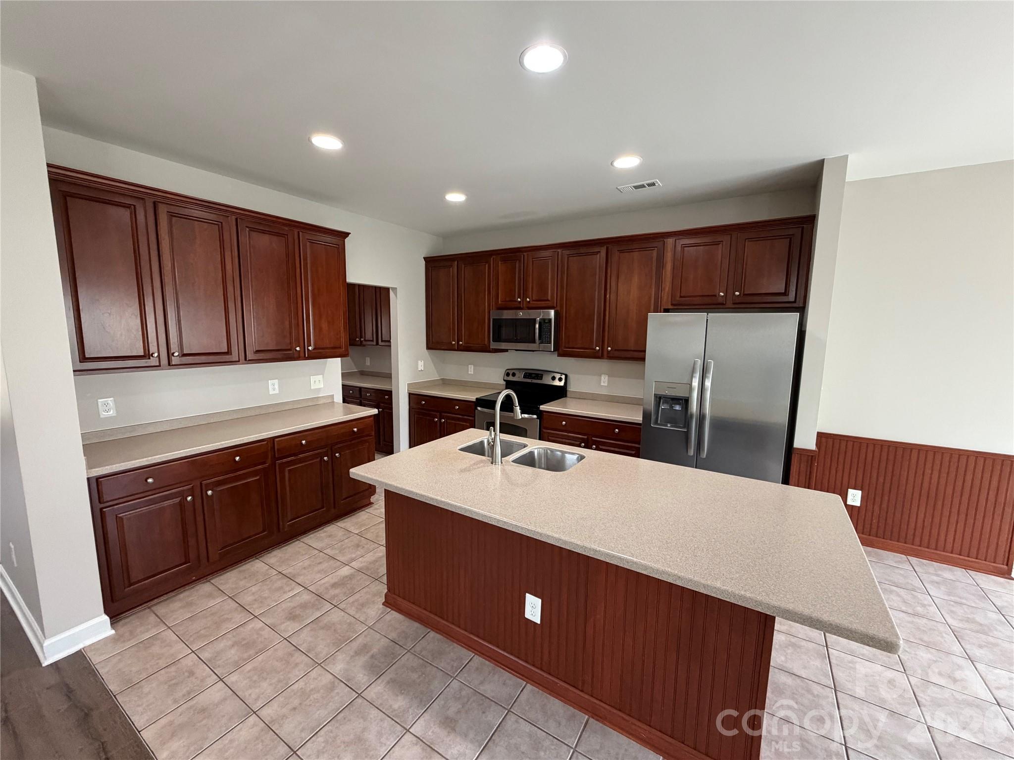 3215 Shadowy Retreat Drive Matthews NC 28104