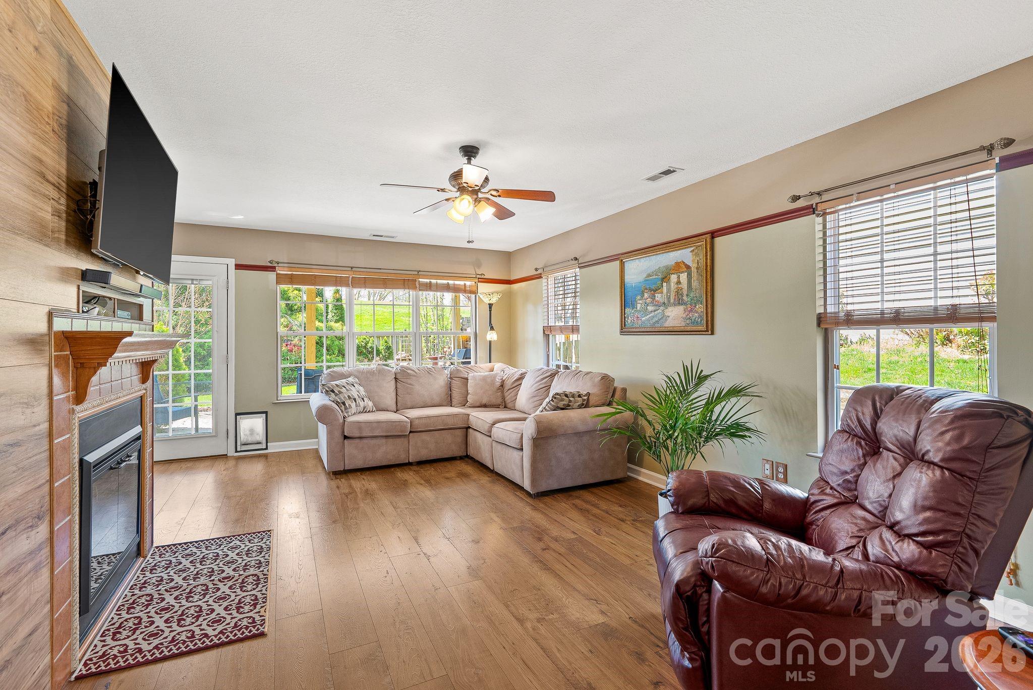 307 Roxbury Place Arden NC 28704