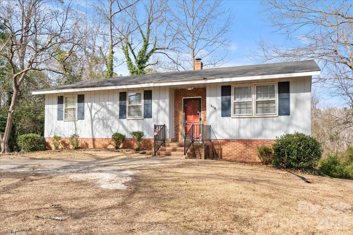 106 Elizabeth Drive Cheraw SC 29520