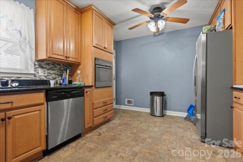 106 Elizabeth Drive Cheraw SC 29520