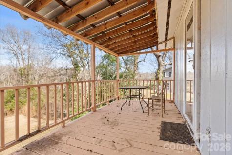 106 Elizabeth Drive Cheraw SC 29520