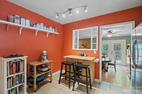 3 Broadview Drive Asheville NC 28803