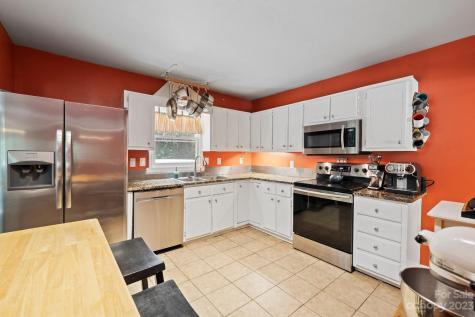 3 Broadview Drive Asheville NC 28803