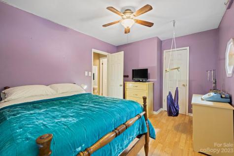 3 Broadview Drive Asheville NC 28803