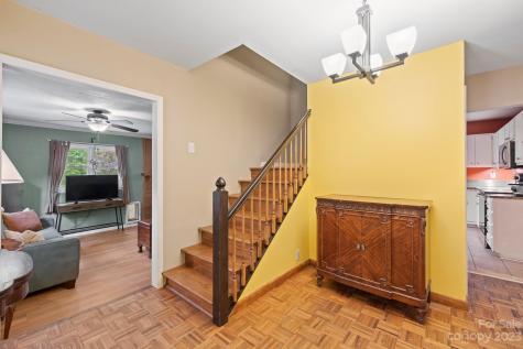 3 Broadview Drive Asheville NC 28803