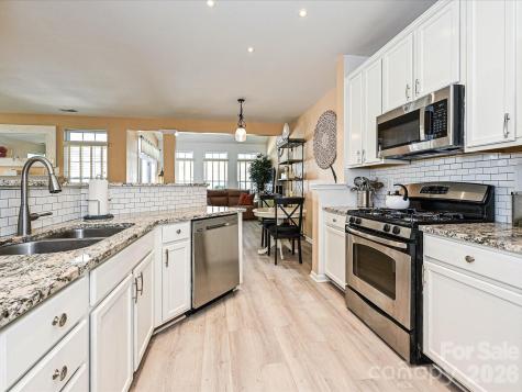 9740 Springholm Drive Charlotte NC 28278