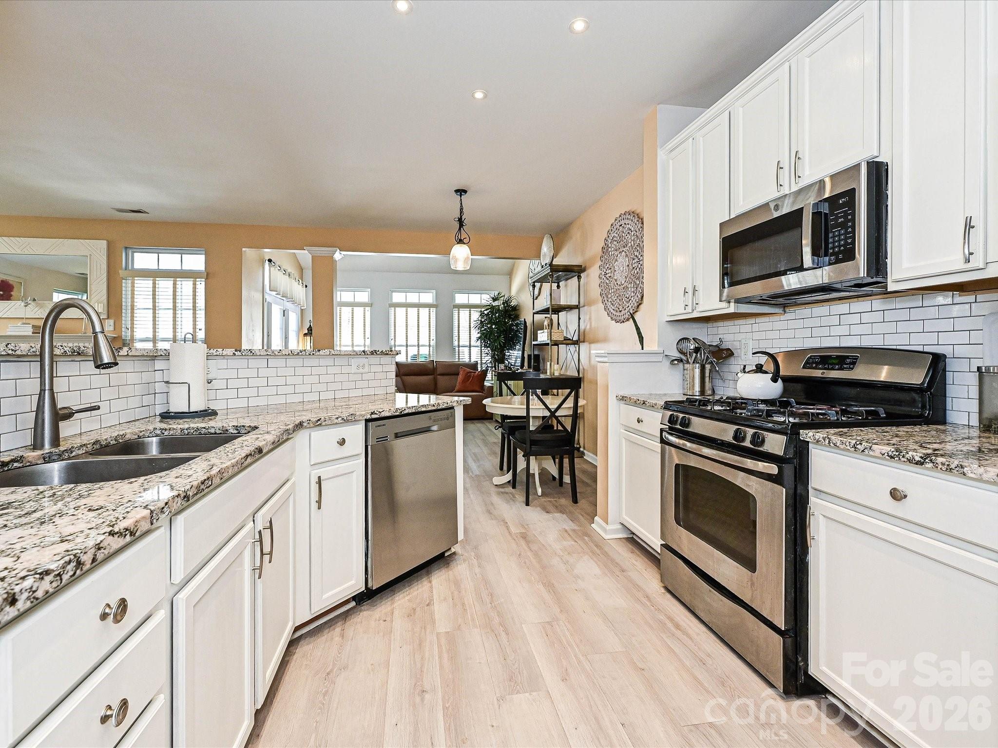 9740 Springholm Drive Charlotte NC 28278