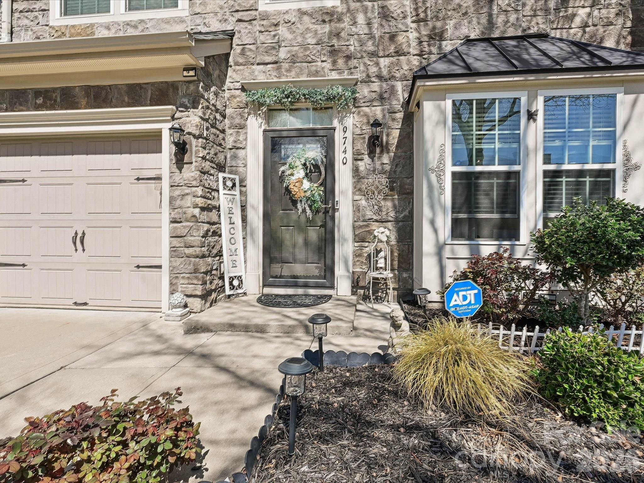 9740 Springholm Drive Charlotte NC 28278