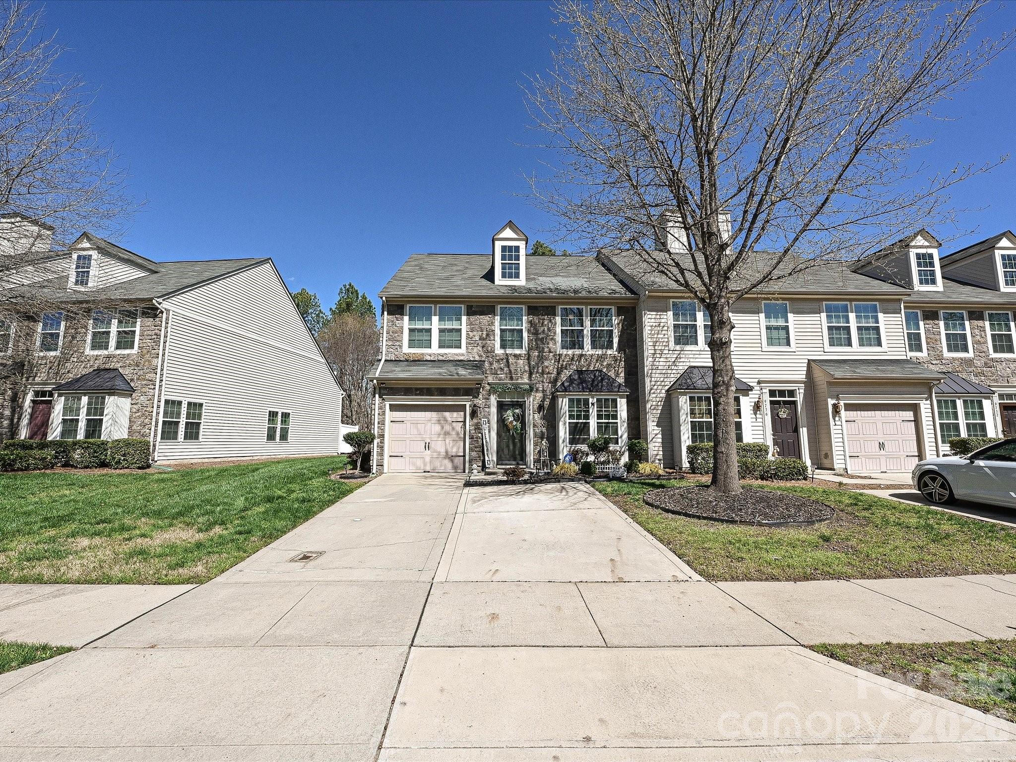 9740 Springholm Drive Charlotte NC 28278